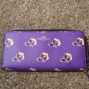 Coach wallet